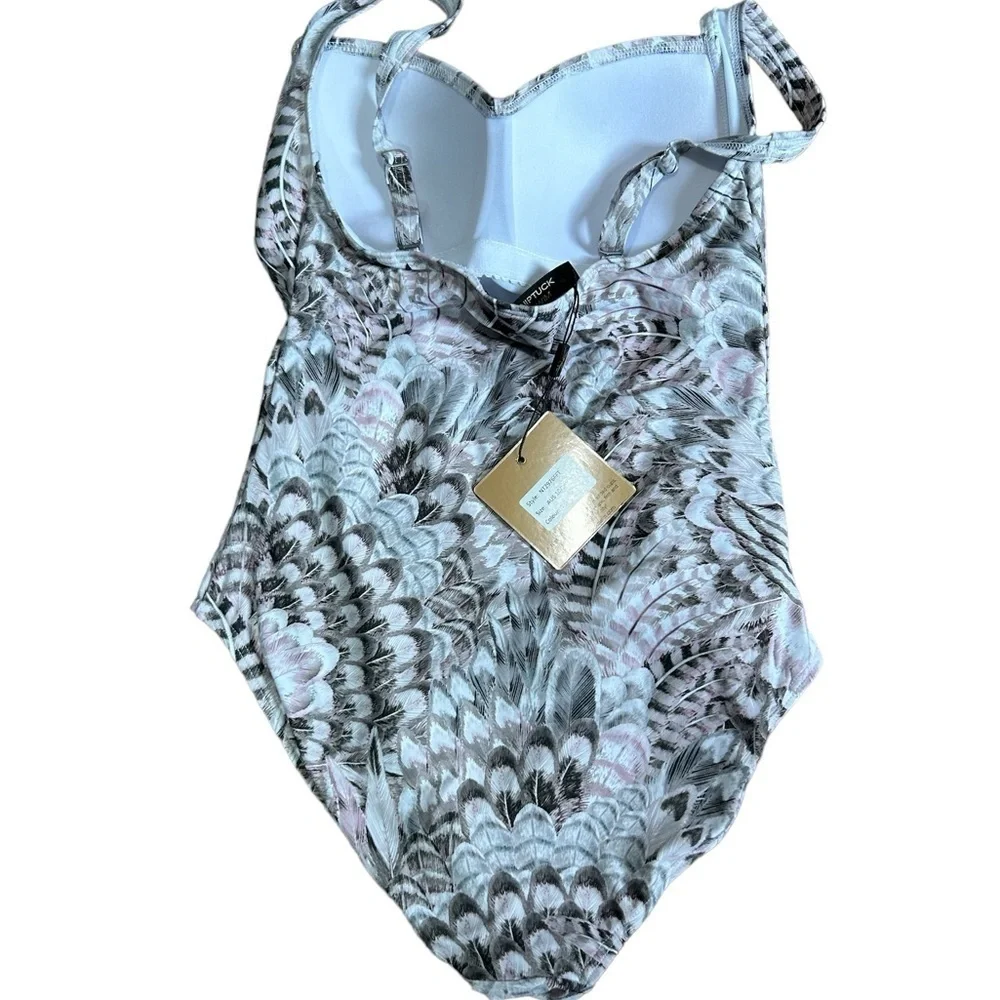 New Niptuck Swim Feathered Fantasy Colette One Piece Swimsuit 6 Gray Pink BNWT - Picture 6 of 6